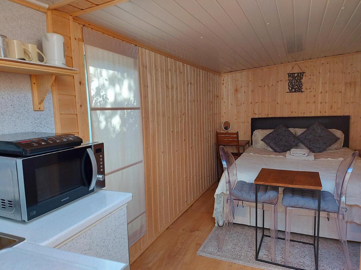 Pretty Studio With A Private Terrace London Eksteriør bilde