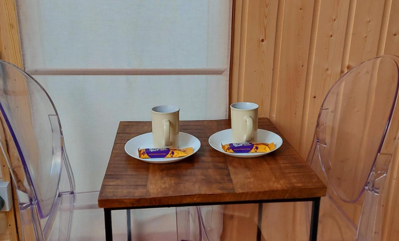Pretty Studio With A Private Terrace London Eksteriør bilde